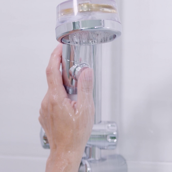 Aquadon EcoTornado cu opritor și regulator de presiune