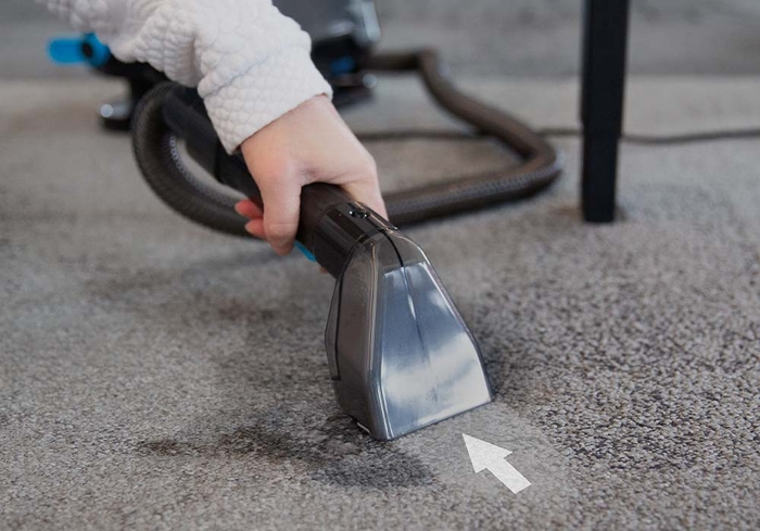 Livington SpotBlast spălare aspirator în uz
